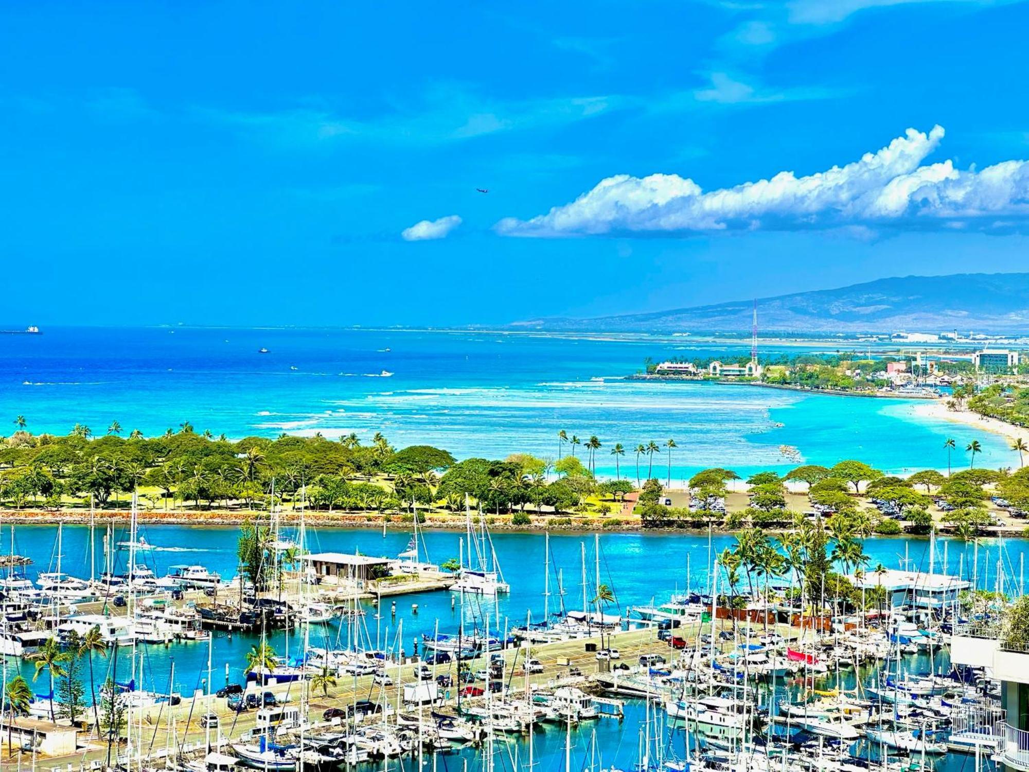 Waikiki Beach Experience! Luxury Oceanview Suite! Хонолулу Екстериор снимка
