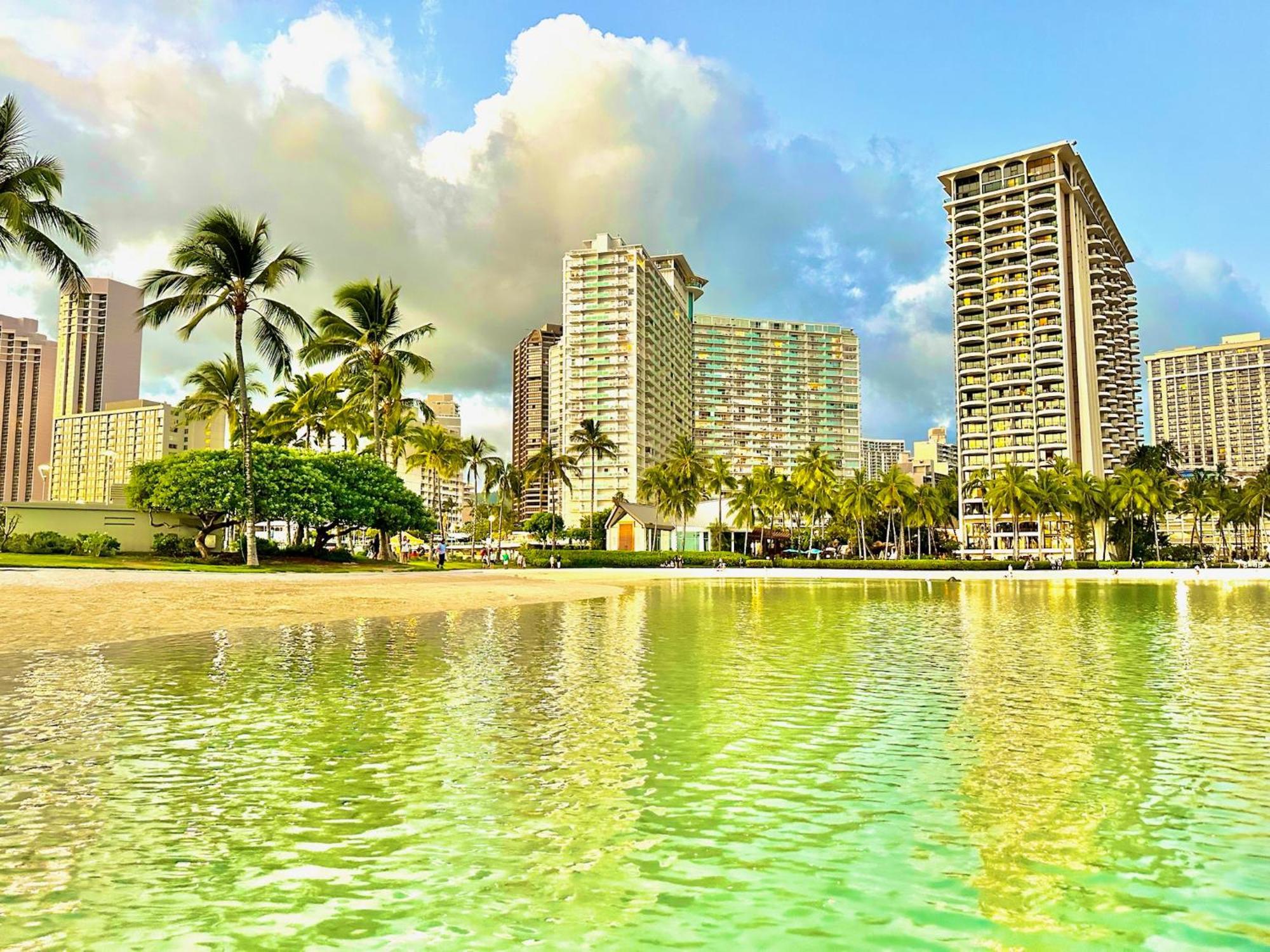 Waikiki Beach Experience! Luxury Oceanview Suite! Хонолулу Екстериор снимка